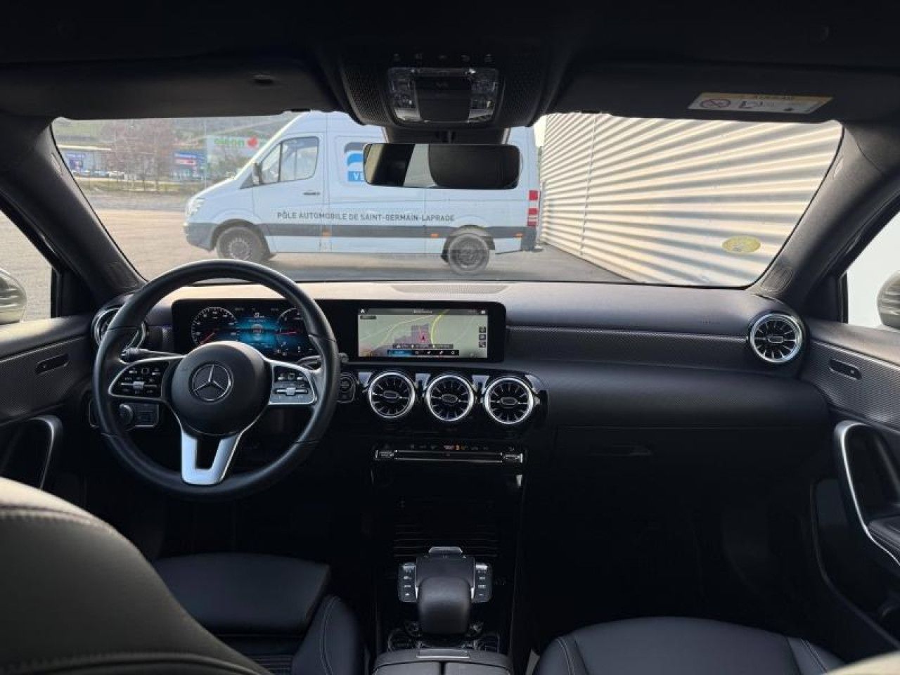 Photo du v&eacute;hicule 11 / 17