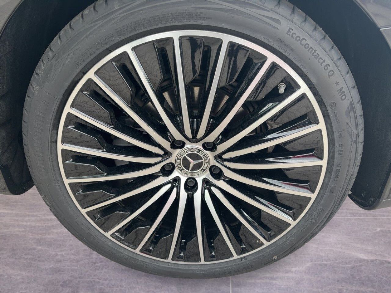 Mercedes-Benz E-Klasse – Bild 11
