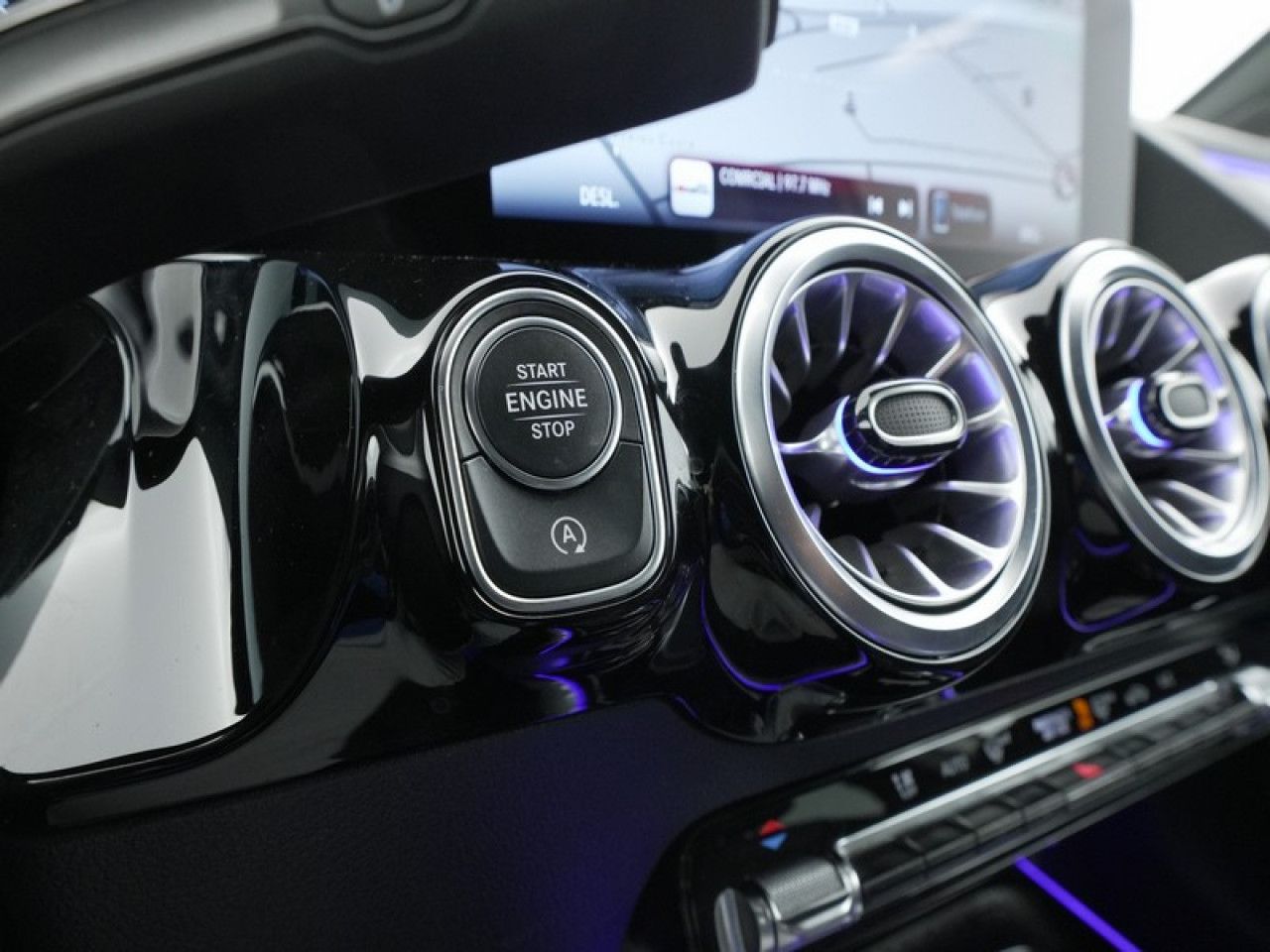 Imagem do veículo 13 / 24