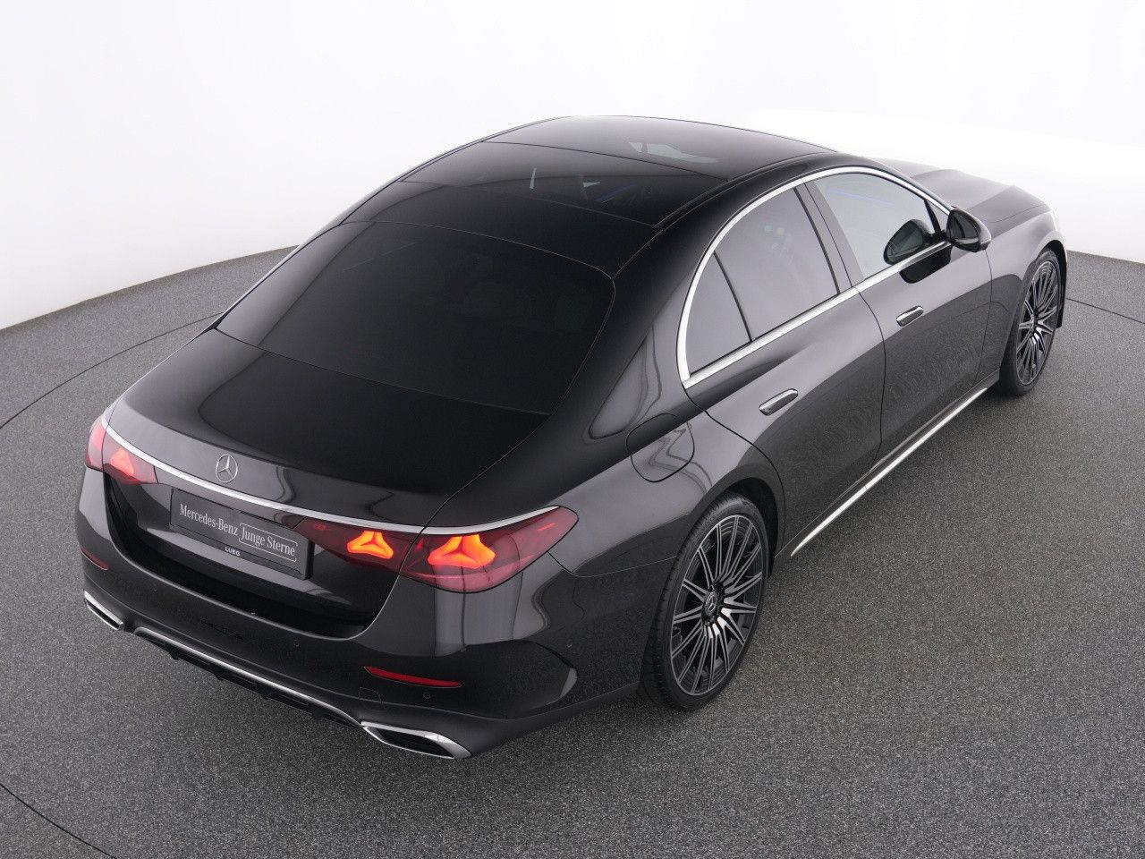 Mercedes-Benz E-Klasse – Bild 18