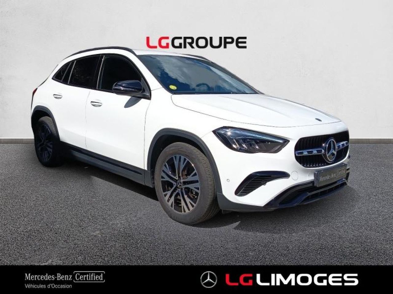 Photo du v&eacute;hicule 3 / 18