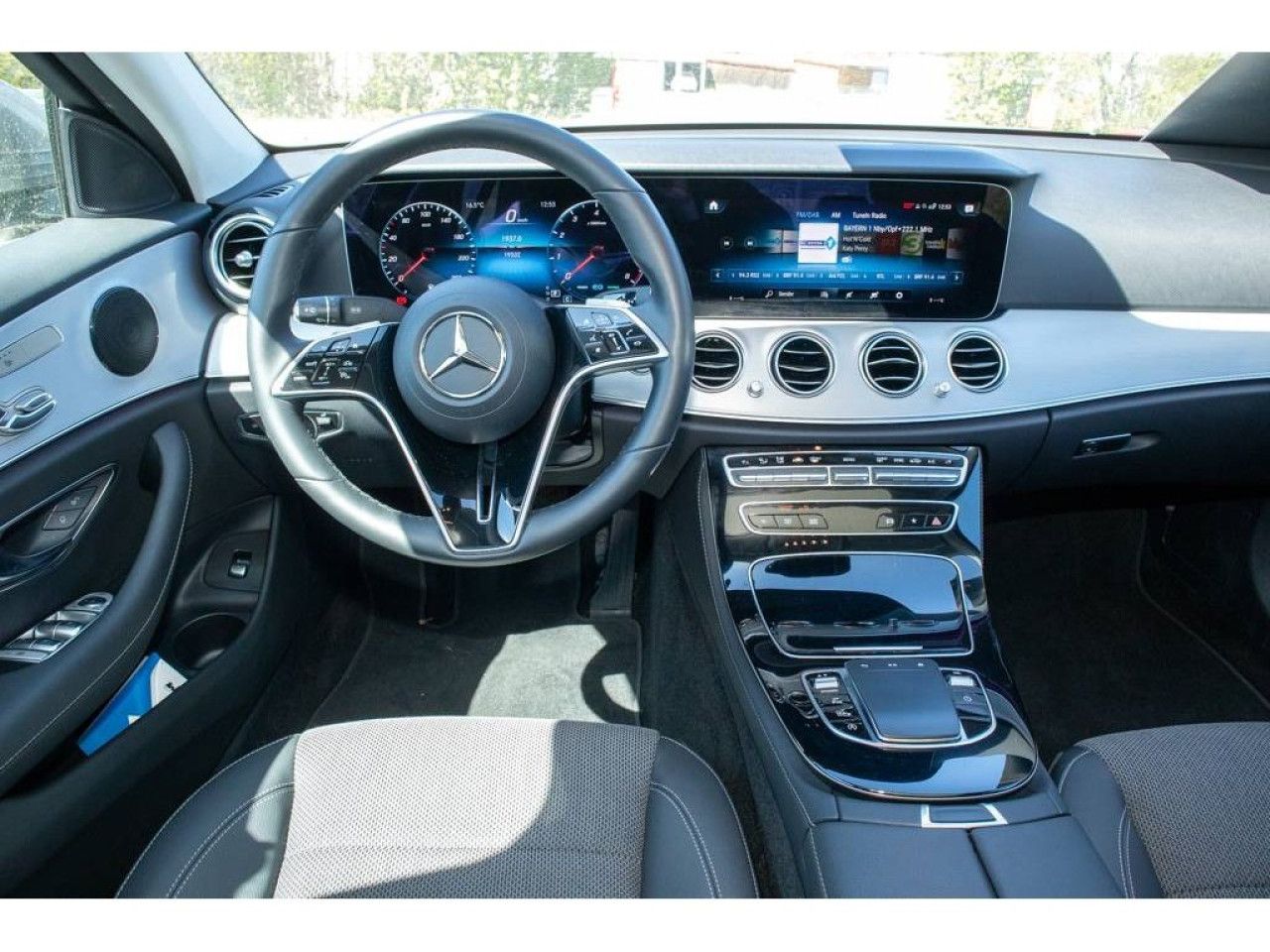 Mercedes-Benz E-Klasse – Bild 6