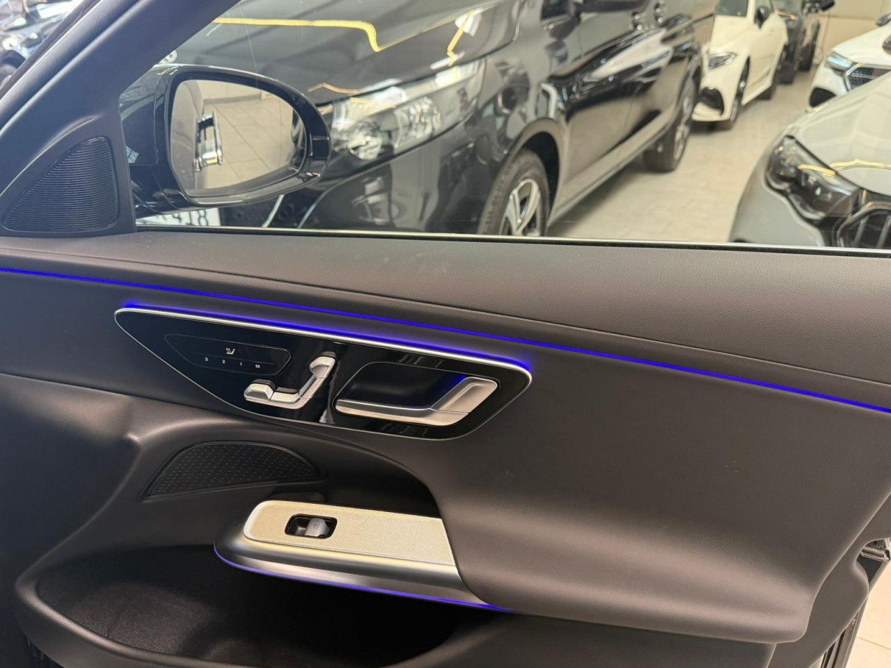 Mercedes-Benz E-Klasse – Bild 16