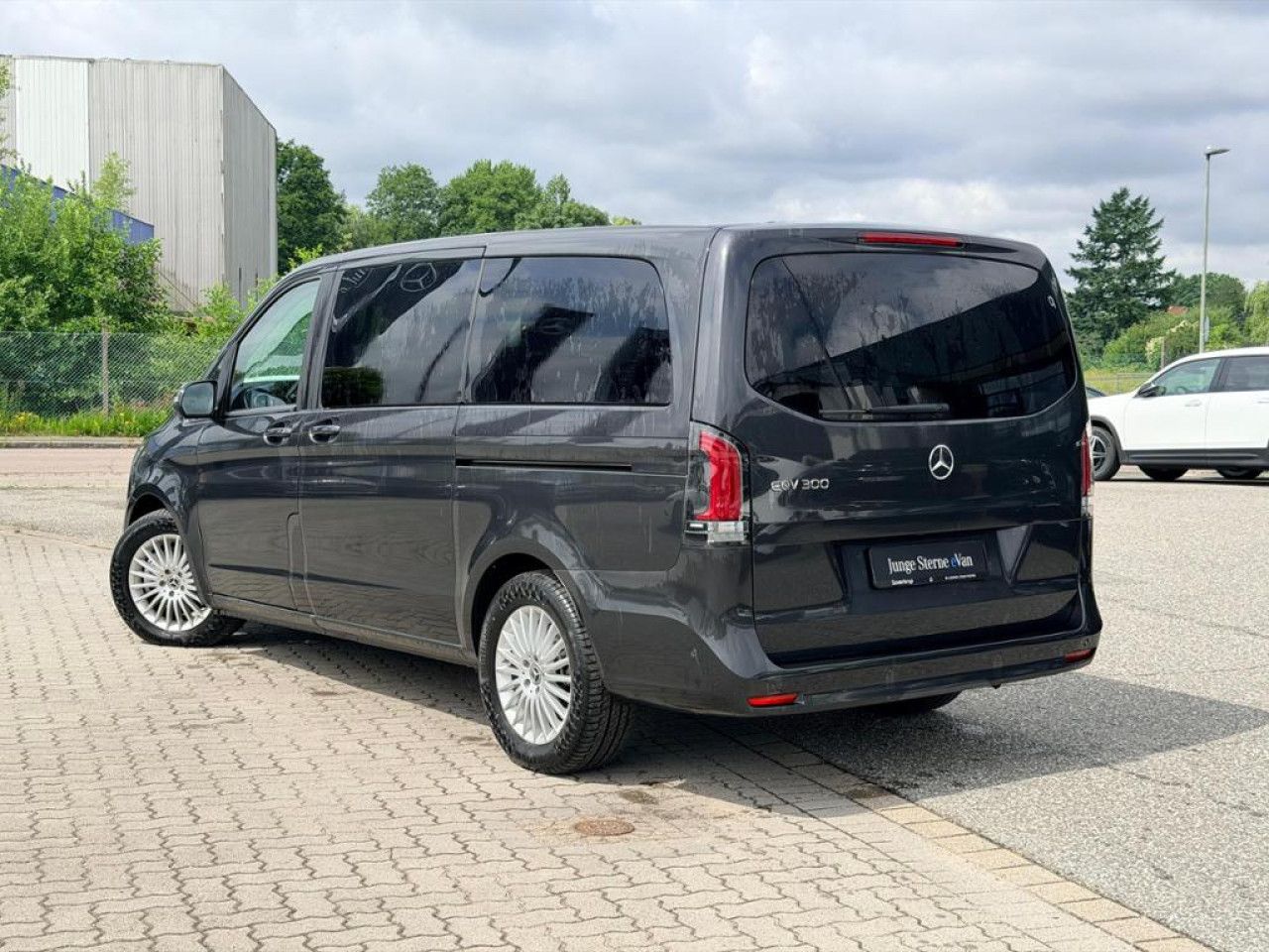 Mercedes-Benz EQV – Bild 2