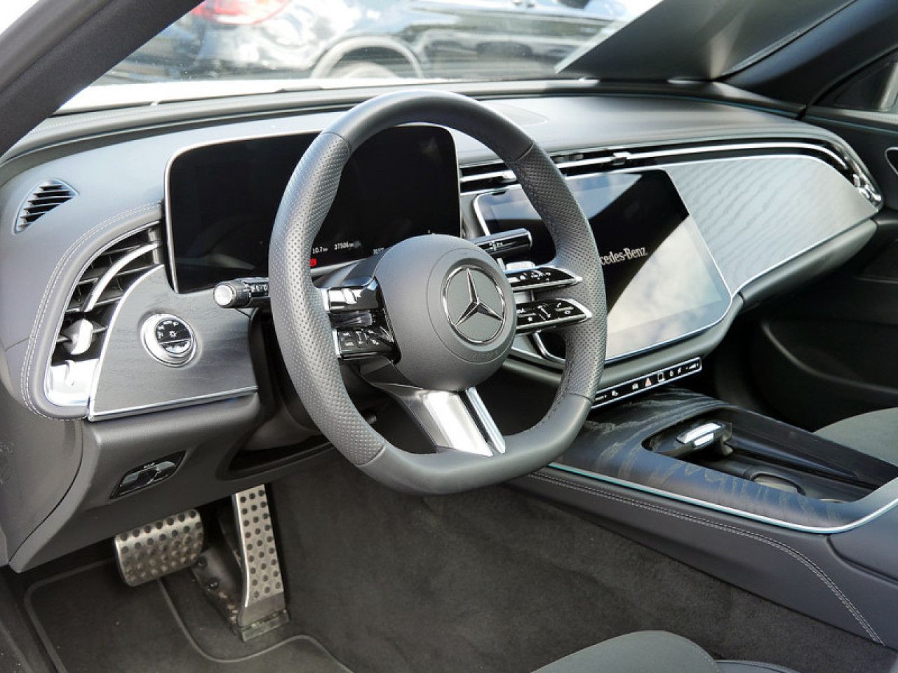 Mercedes-Benz E-Klasse – Bild 10