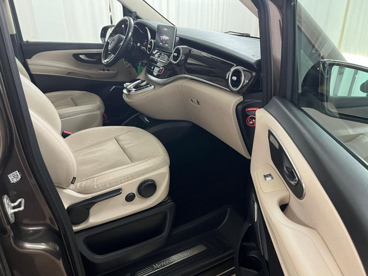 Fahrzeugbild 13 / 14