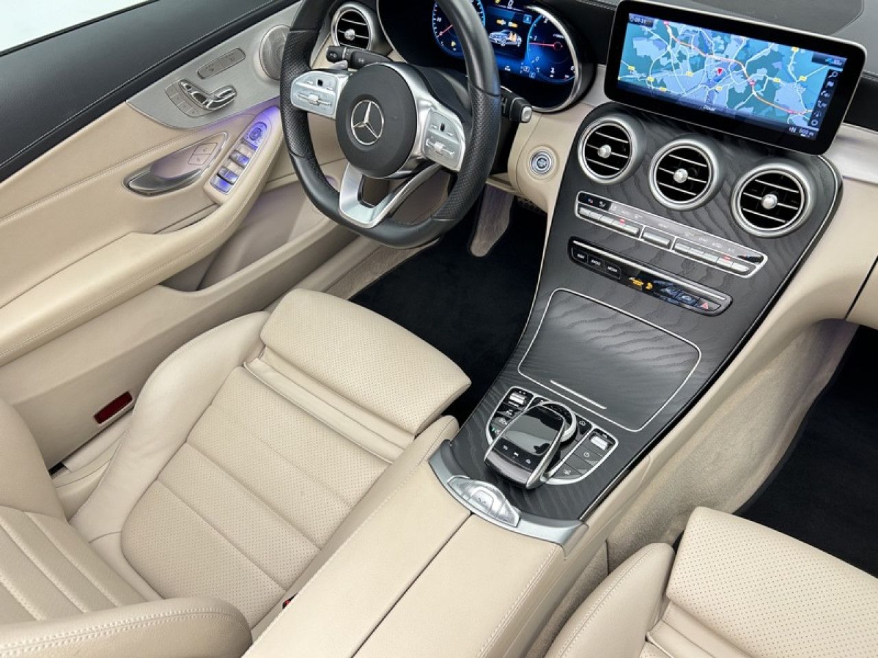 Photo du véhicule 12 / 18