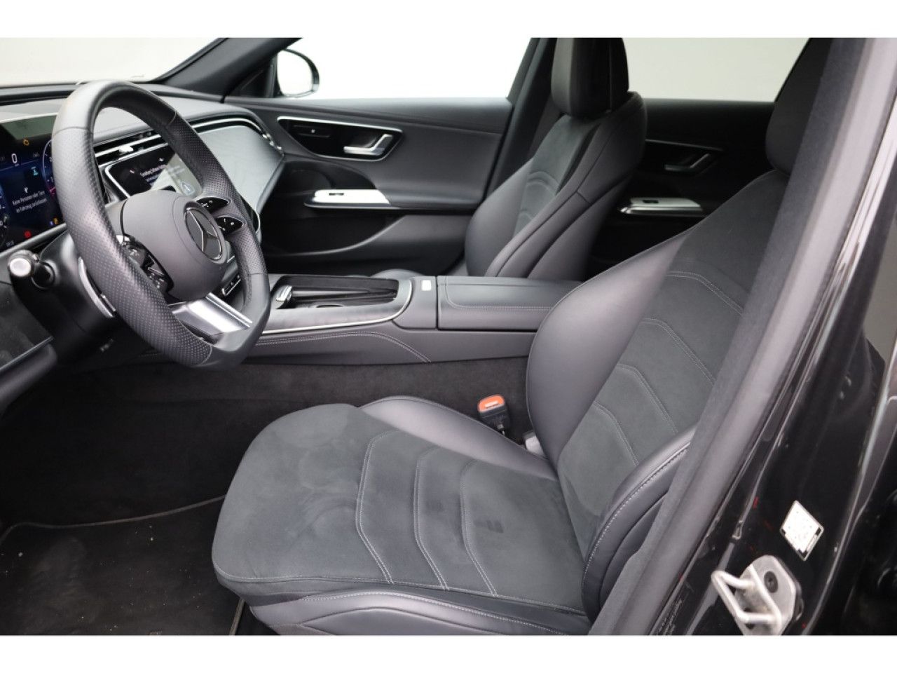 Mercedes-Benz E-Klasse – Bild 9