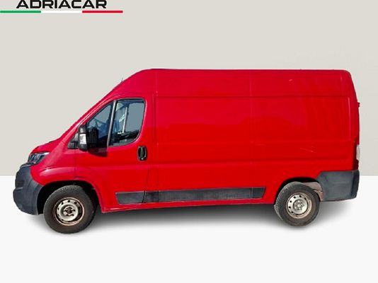 Immagine del veicolo 2 / 6