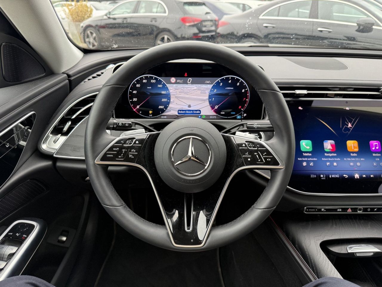Mercedes-Benz E-Klasse – Bild 21