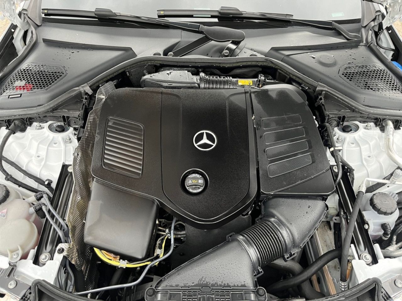 Mercedes-Benz E-Klasse – Bild 4