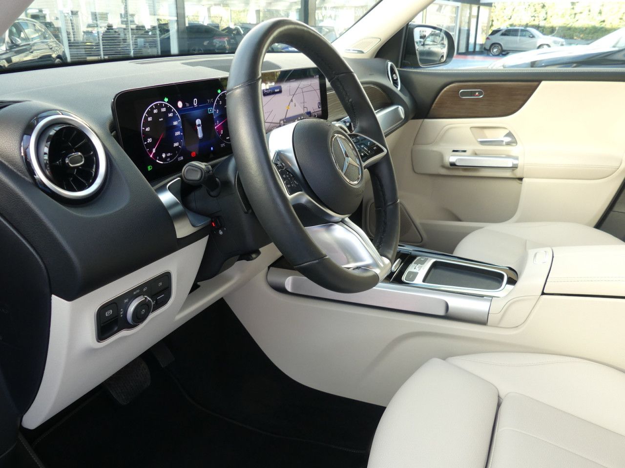 Fahrzeugbild 13 / 14