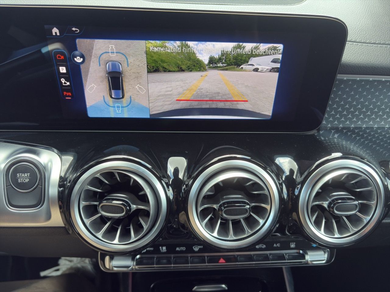 Mercedes-Benz EQB – Bild 10