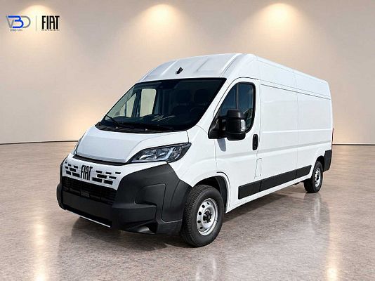 Vehicle image 1 / 15