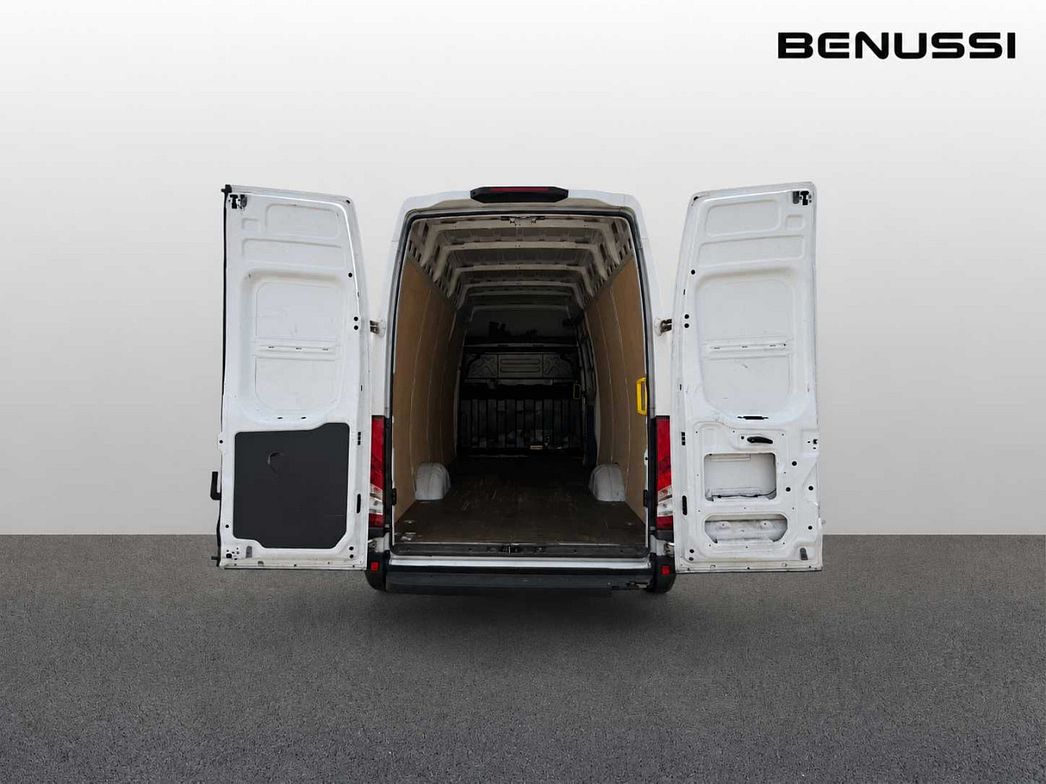 IVECO | Daily 35S18