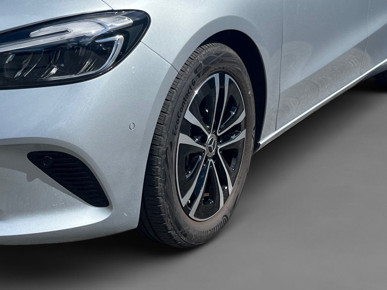 Fahrzeugbild 10 / 24