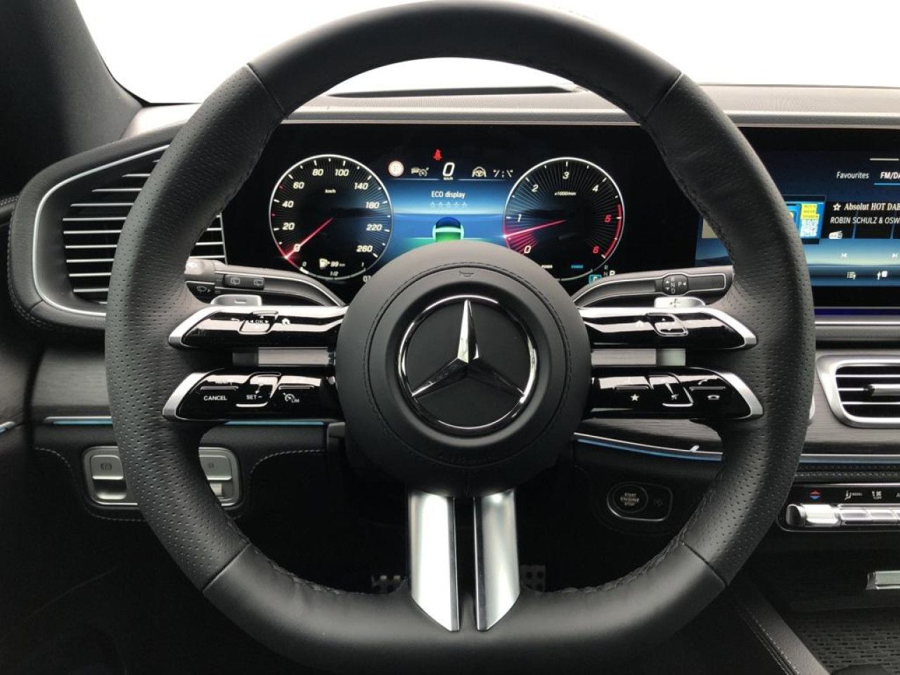 Mercedes-Benz GLS – Bild 10