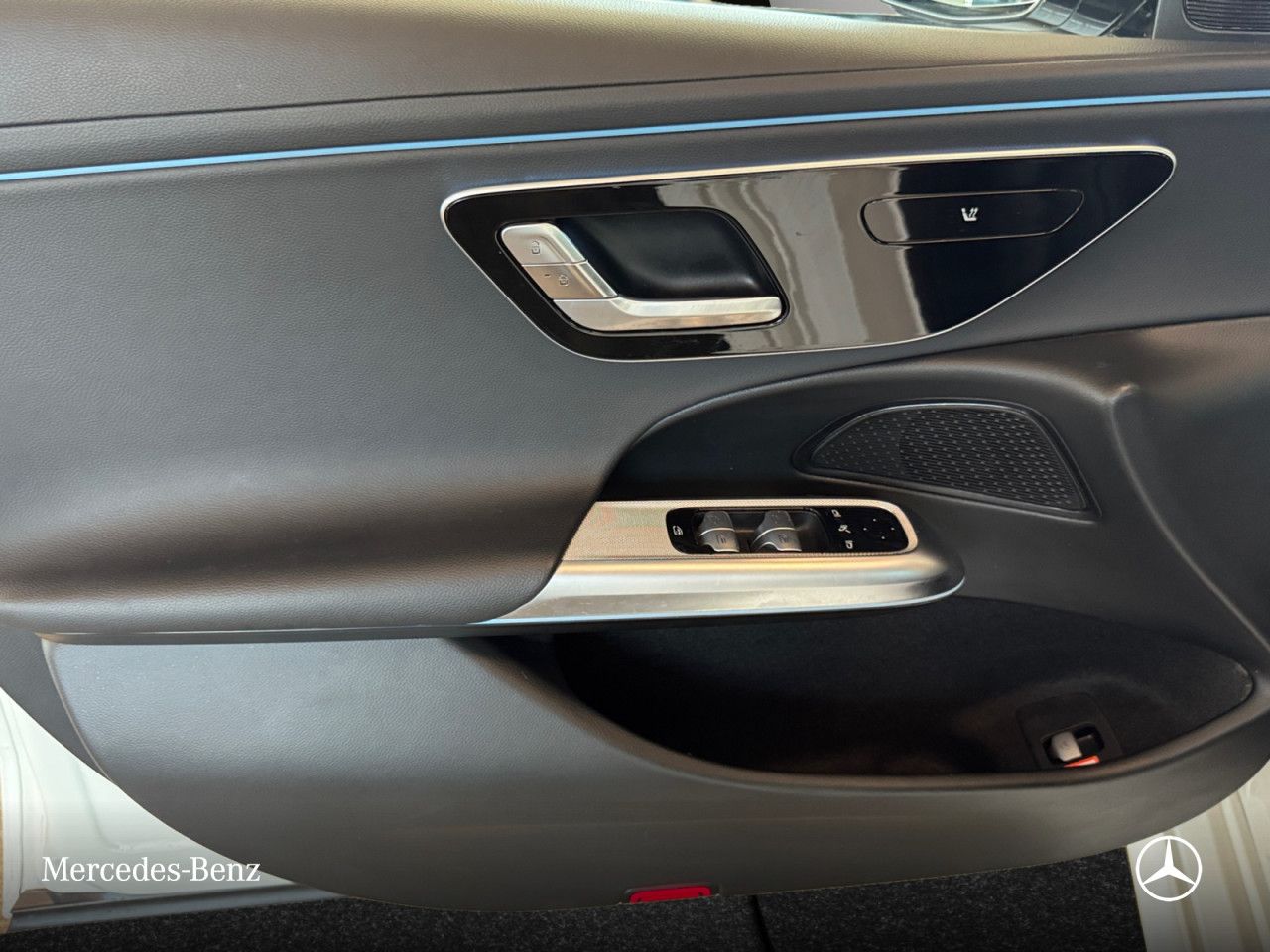 Mercedes-Benz E-Klasse – Bild 14