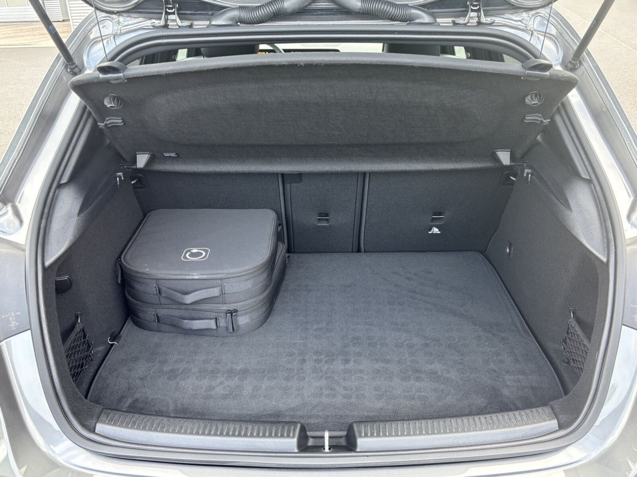Mercedes-Benz A-Klasse – Bild 9