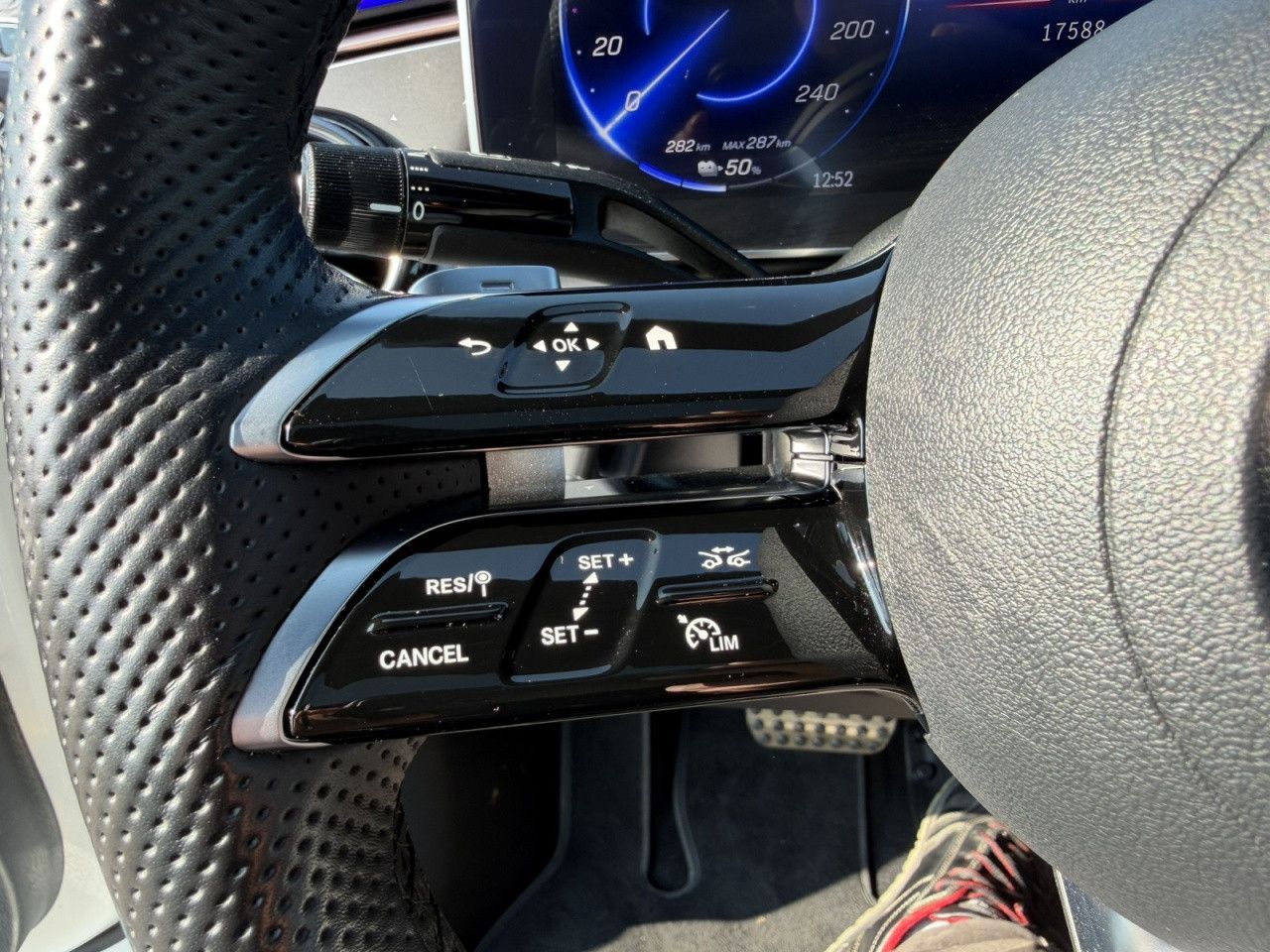 Fahrzeugbild 17 / 23