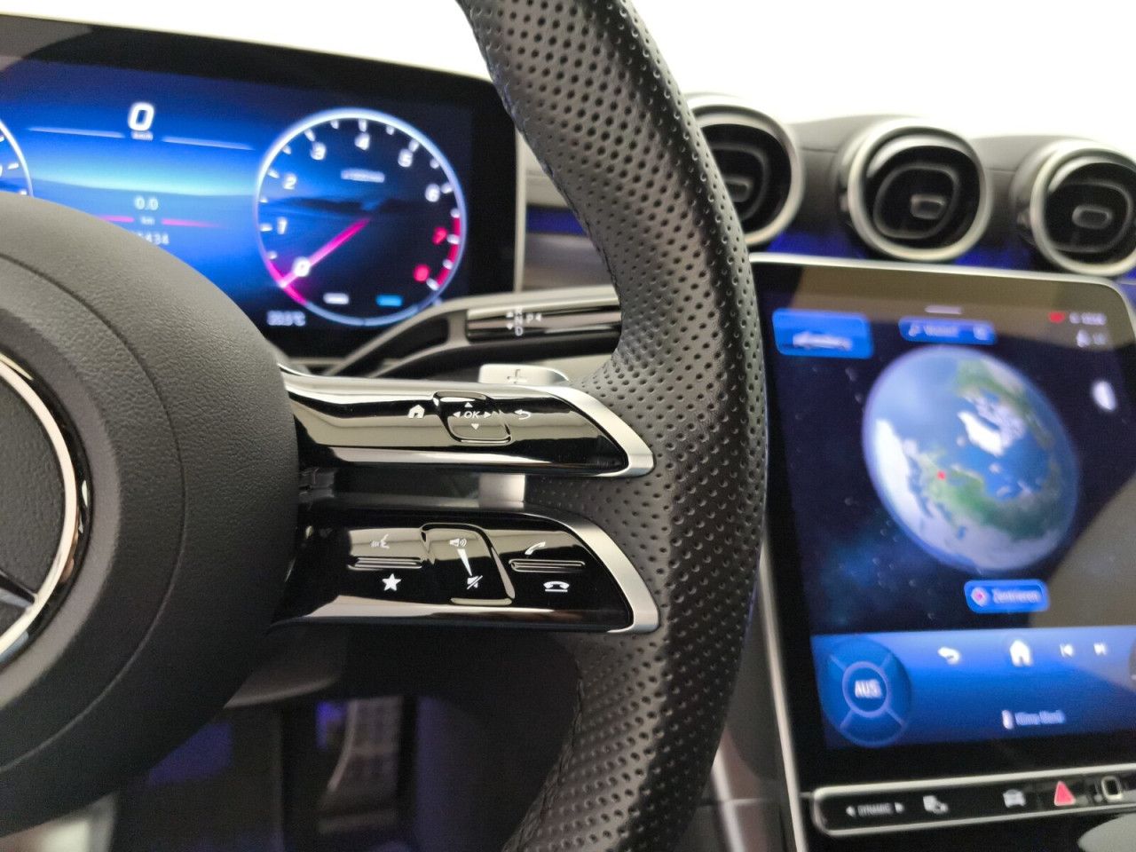 Mercedes-Benz C-Klasse – Bild 17