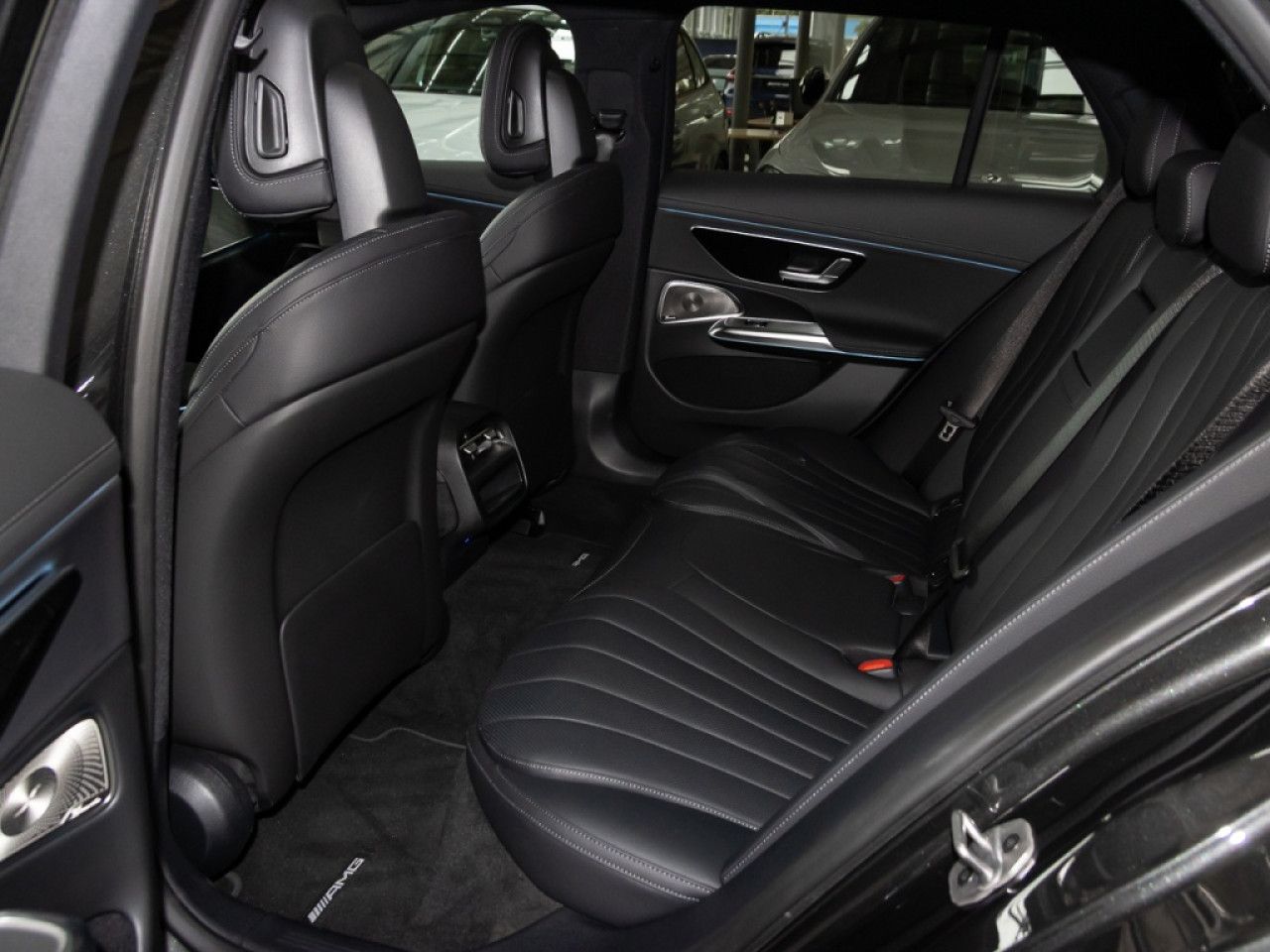 Mercedes-Benz E-Klasse – Bild 11