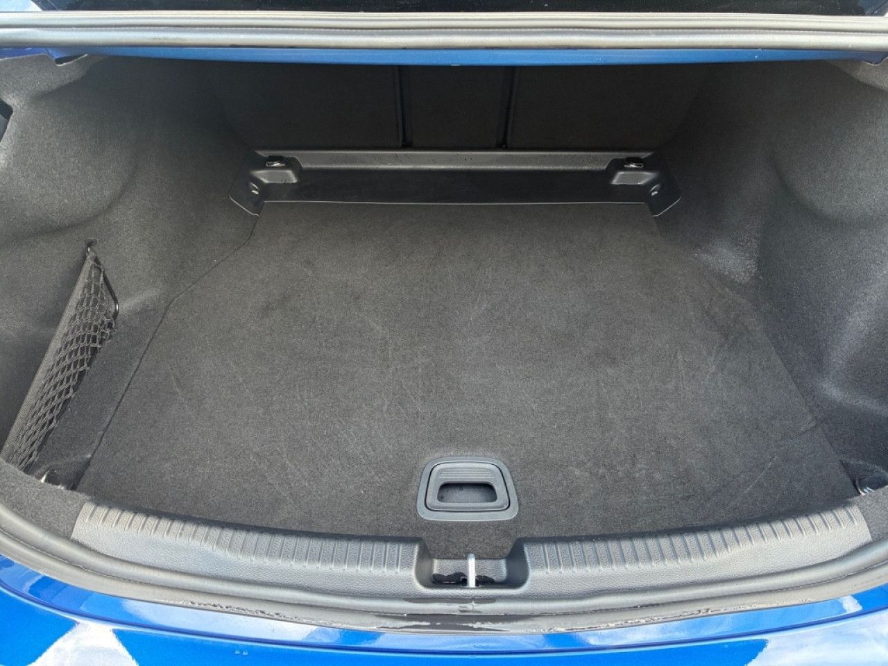 Mercedes-Benz C-Klasse – Bild 9