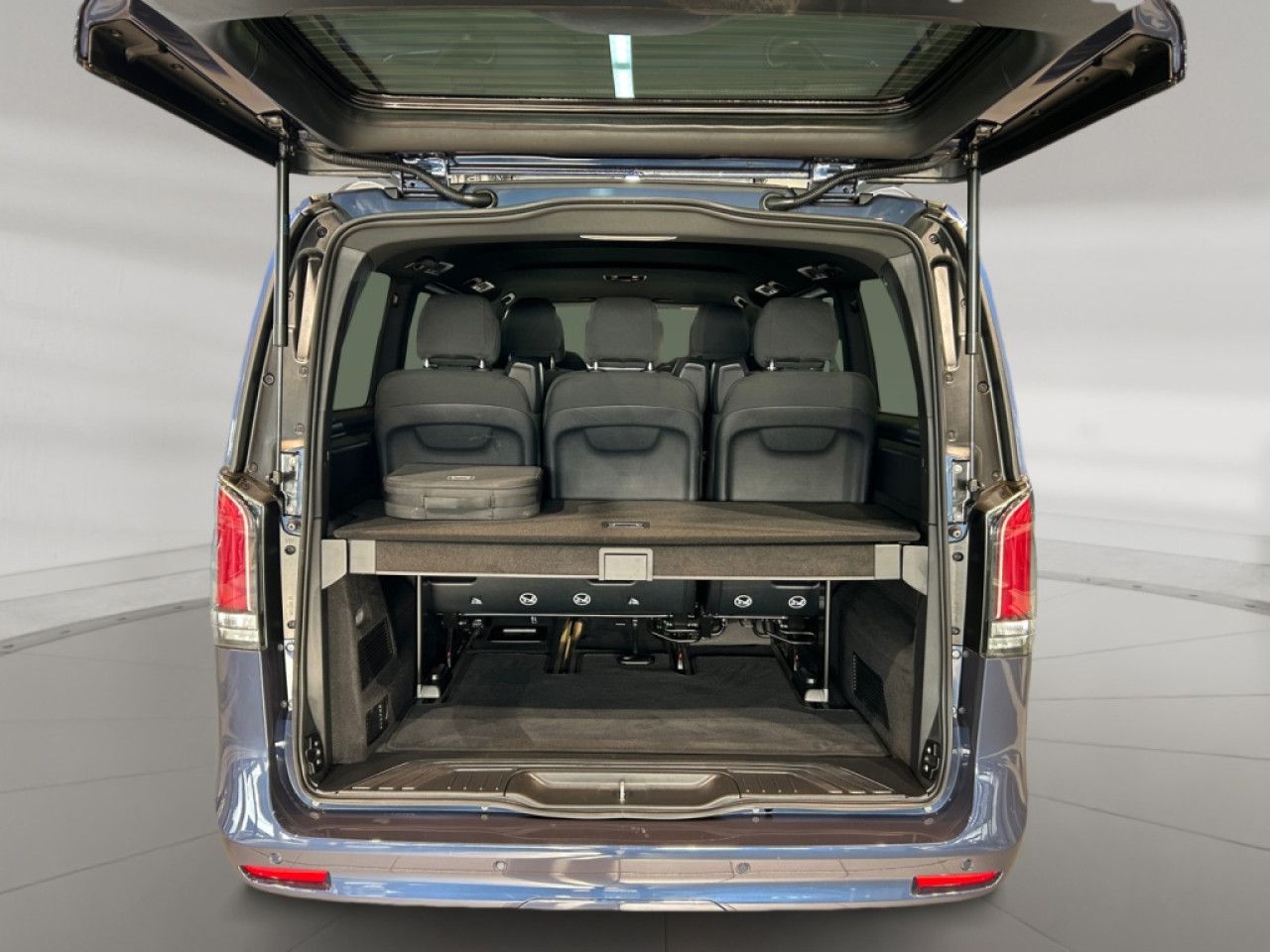 Mercedes-Benz EQV – Bild 12