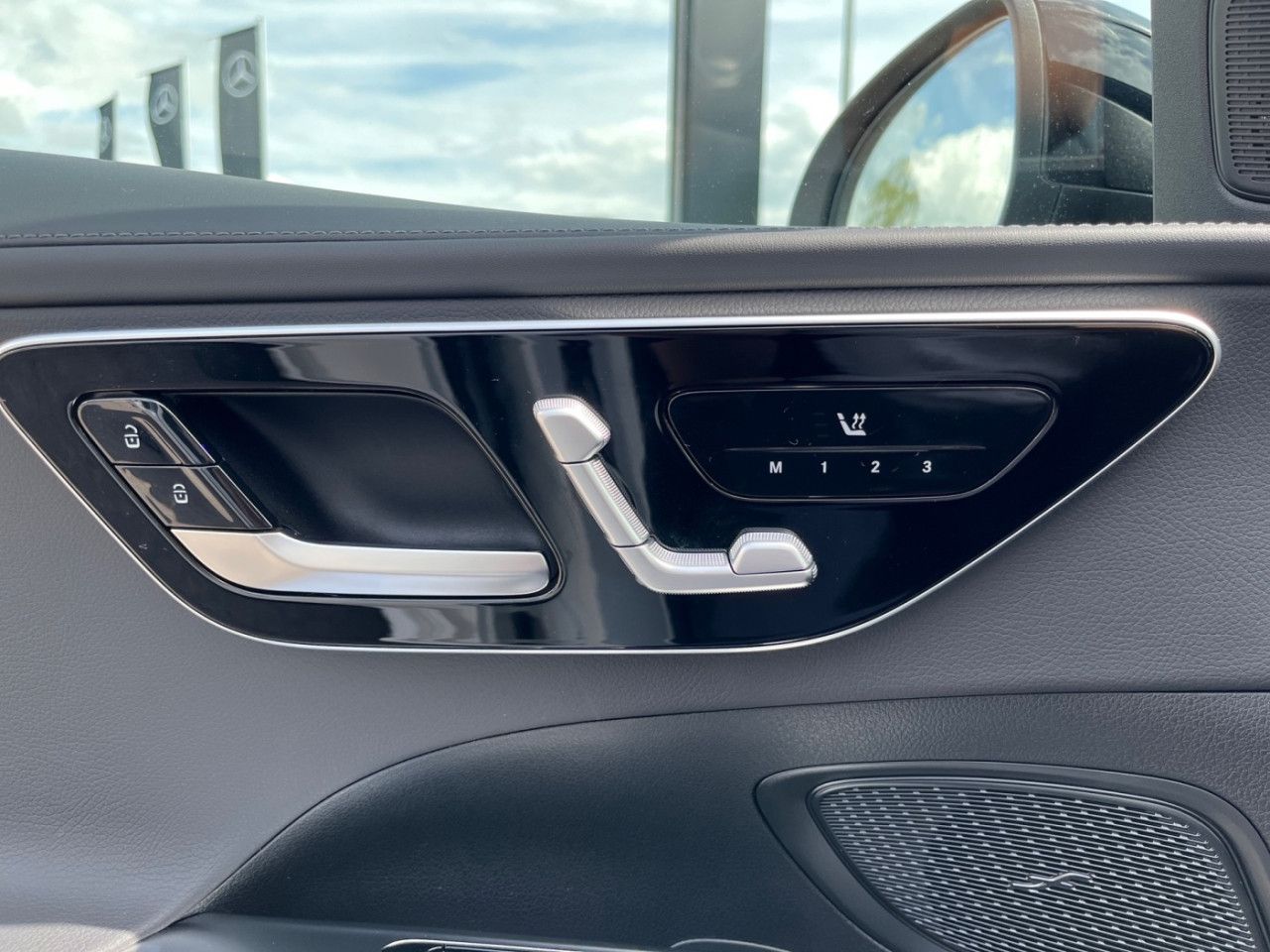 Mercedes-Benz C-Klasse – Bild 8