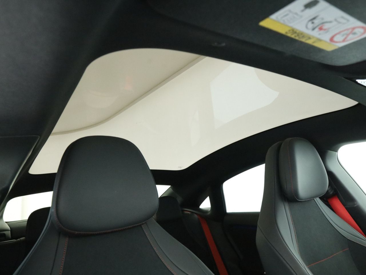 Mercedes-Benz CLA – Bild 21