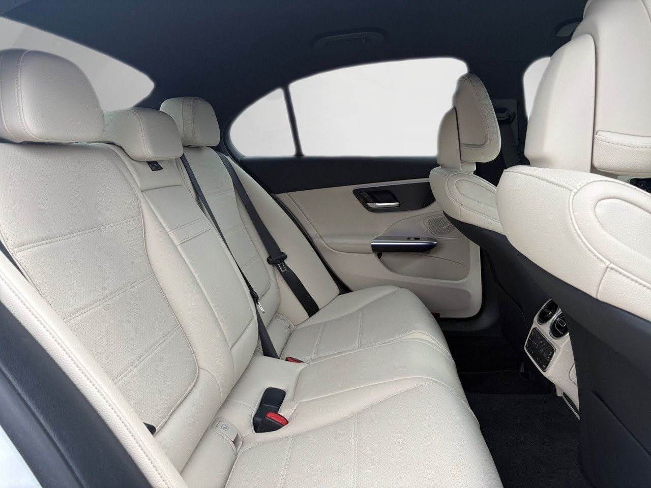 Mercedes-Benz C-Klasse – Bild 21