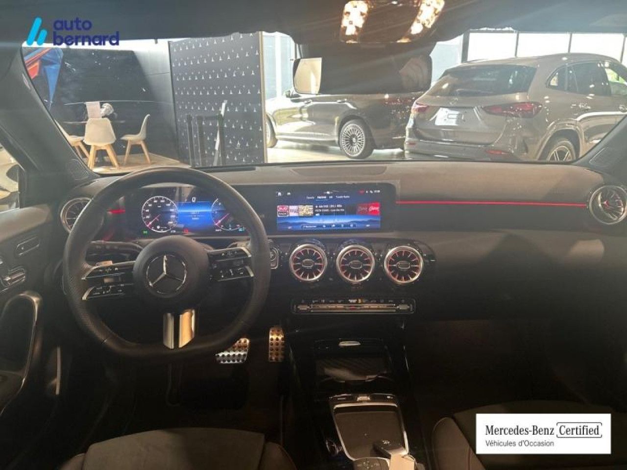 Photo du véhicule 8 / 15