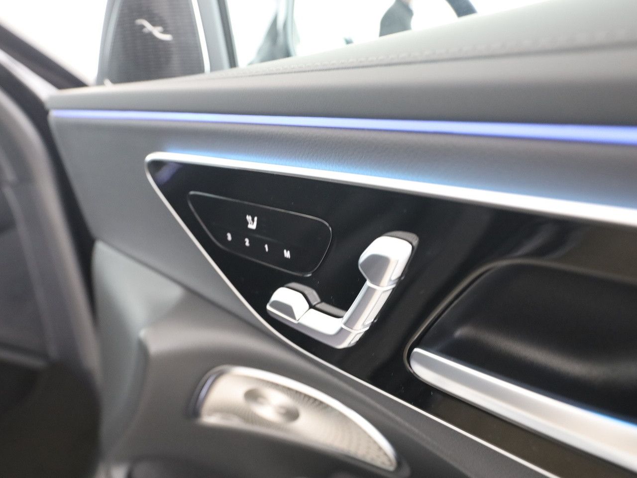 Mercedes-Benz E-Klasse – Bild 18