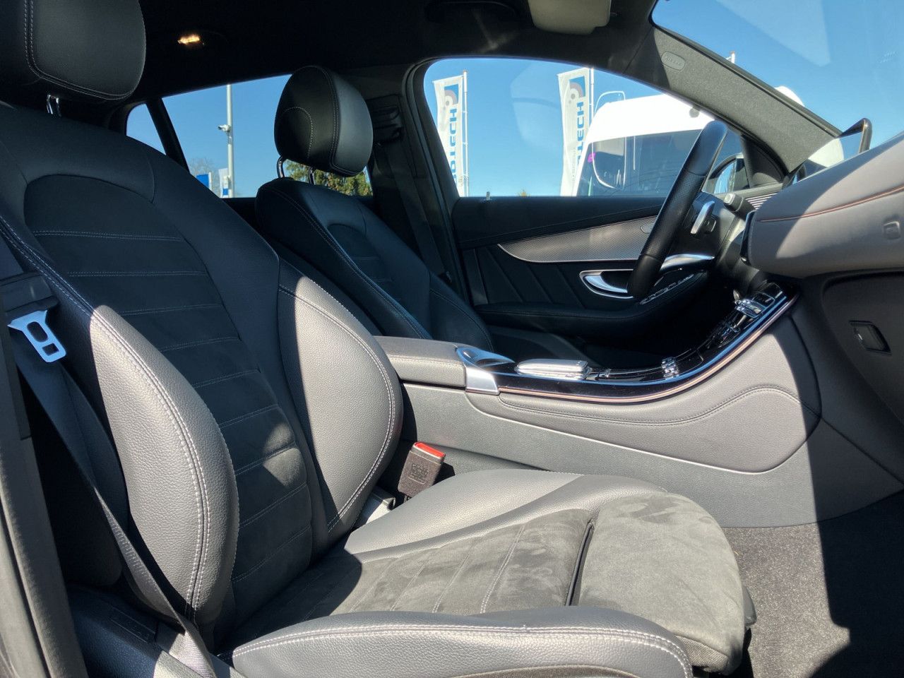 Fahrzeugbild 14 / 17