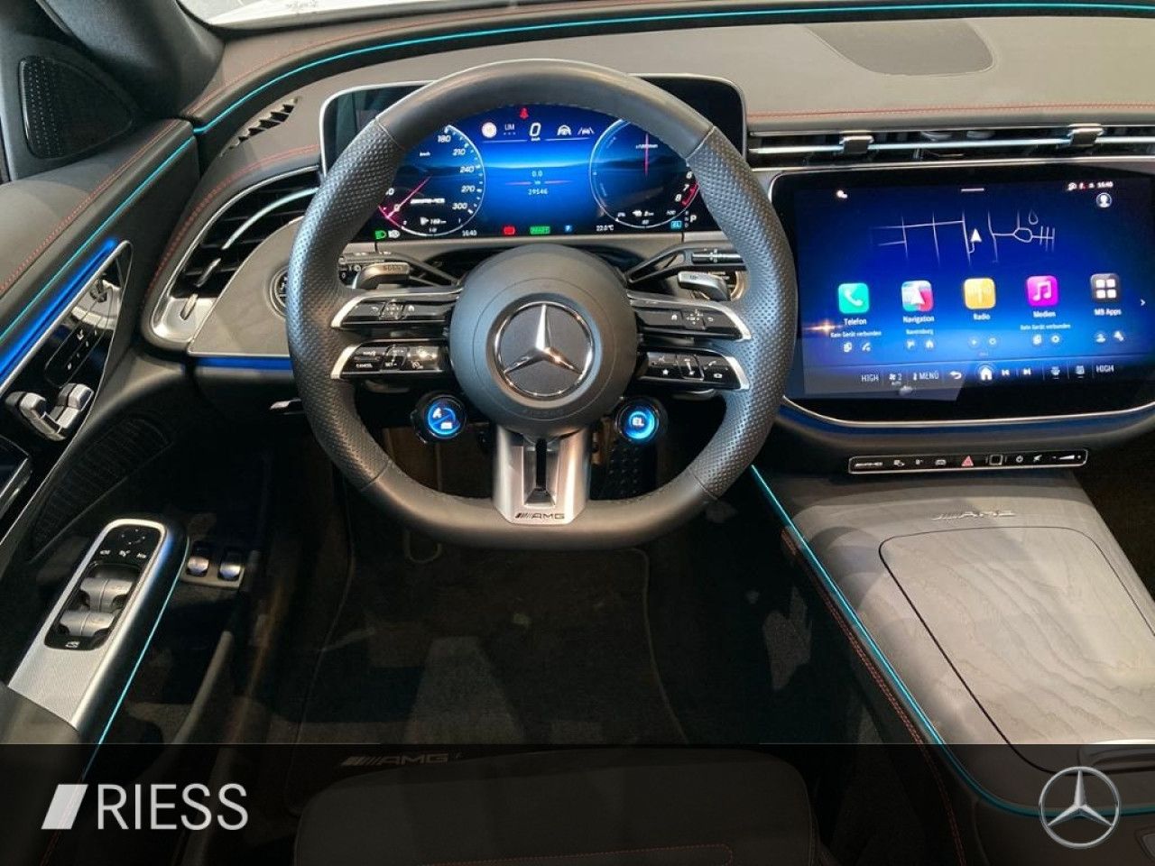 Mercedes-Benz E-Klasse – Bild 11