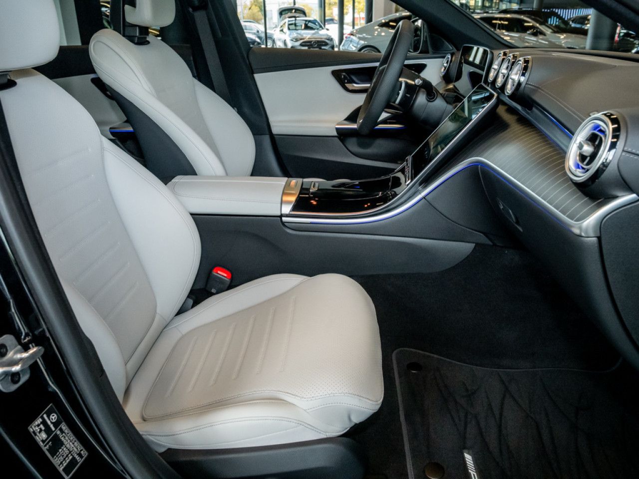 Mercedes-Benz C-Klasse – Bild 10