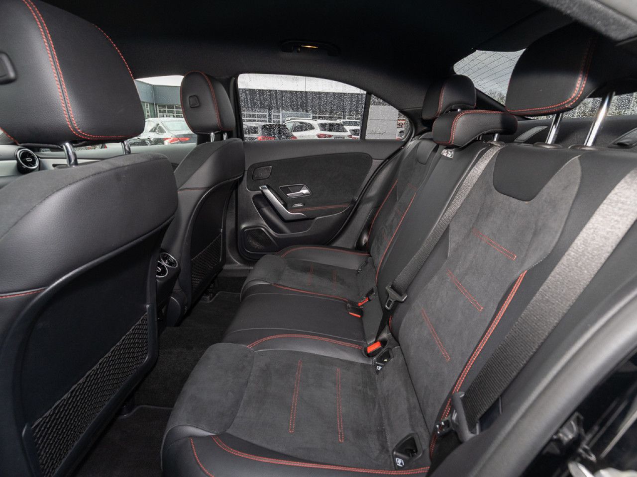 Fahrzeugbild 12 / 13