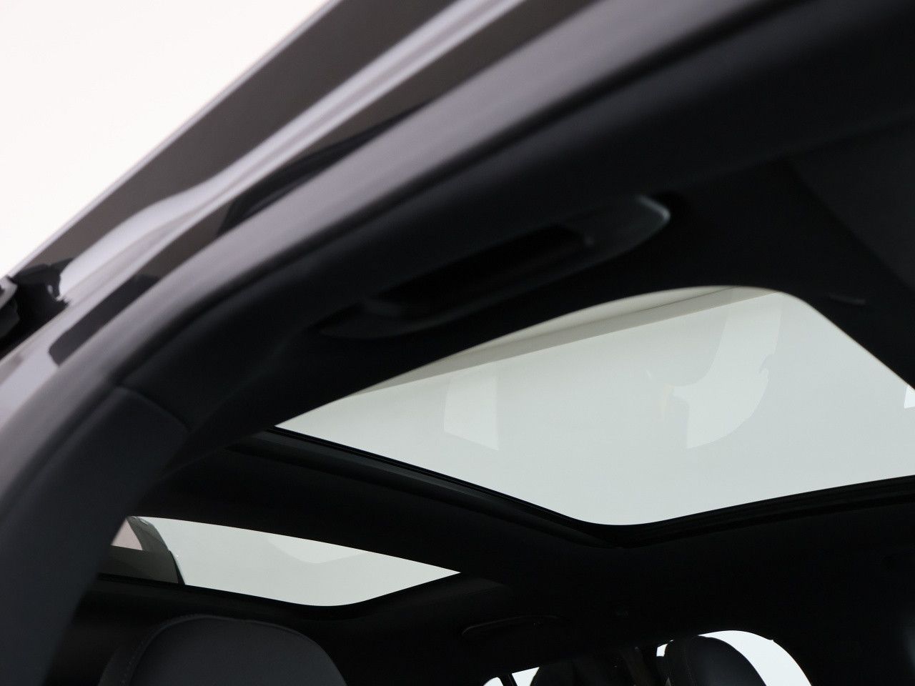 Mercedes-Benz E-Klasse – Bild 18