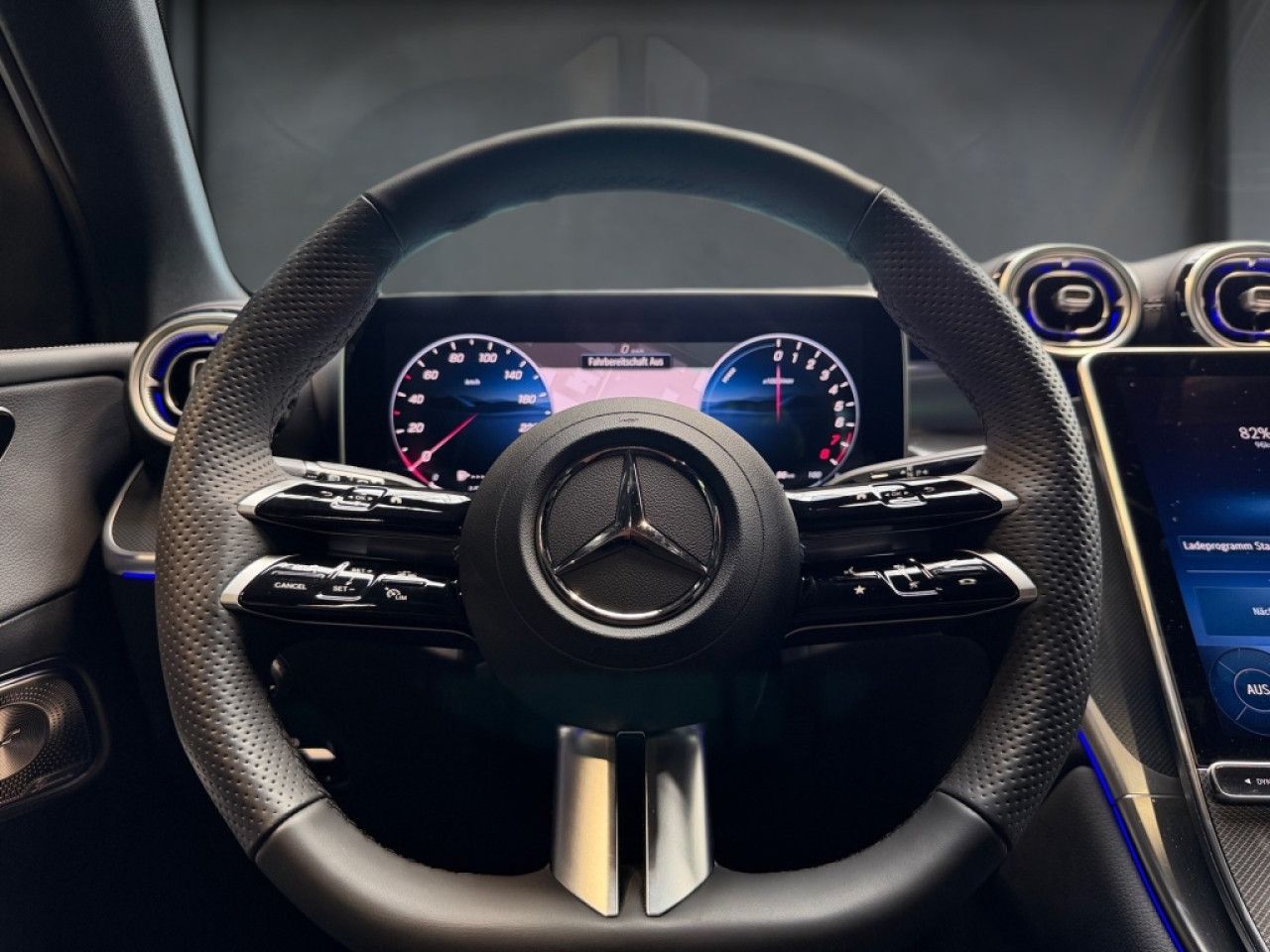 Mercedes-Benz GLC – Bild 6