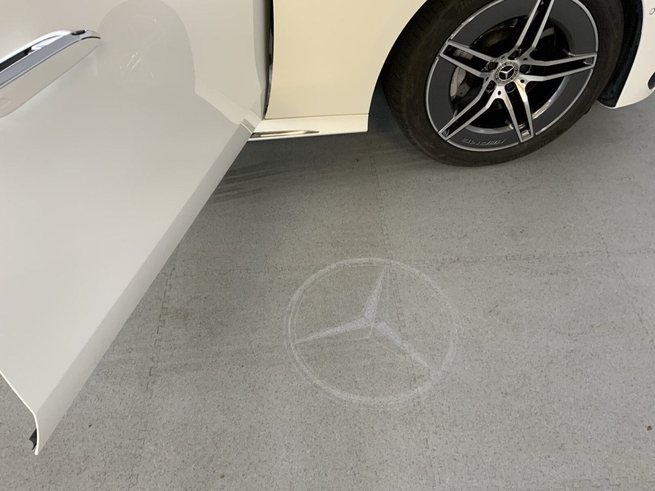 Mercedes-Benz E-Klasse – Bild 14