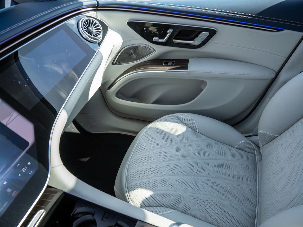 Mercedes-Benz EQS – Bild 16