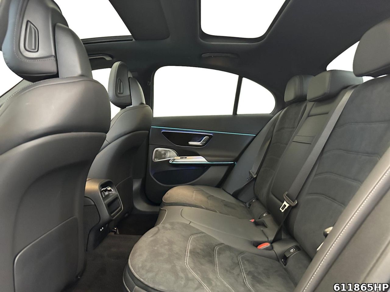 Mercedes-Benz E-Klasse – Bild 11