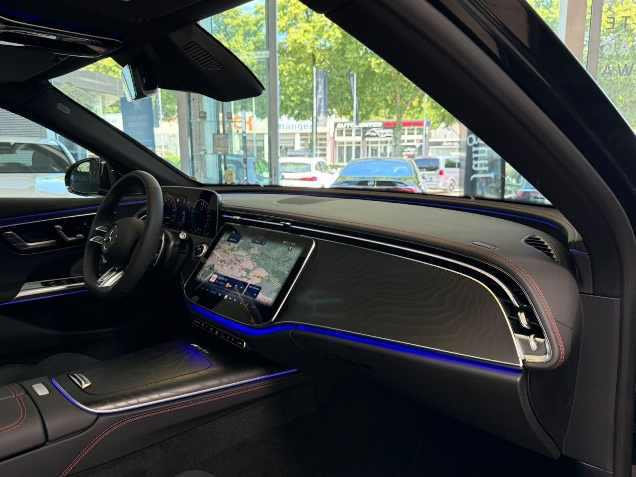Mercedes-Benz E-Klasse – Bild 19