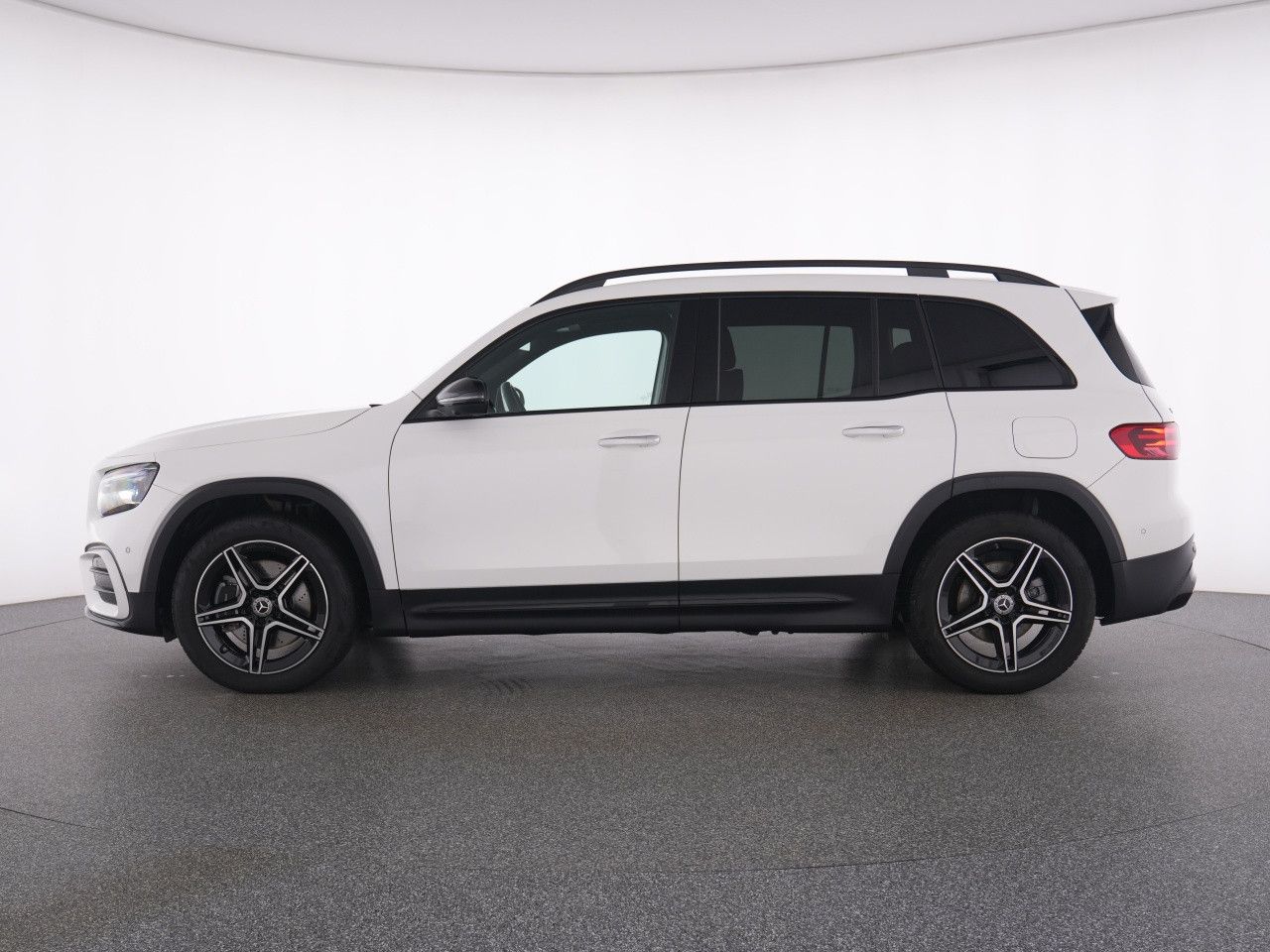 Mercedes-Benz GLB – Bild 10