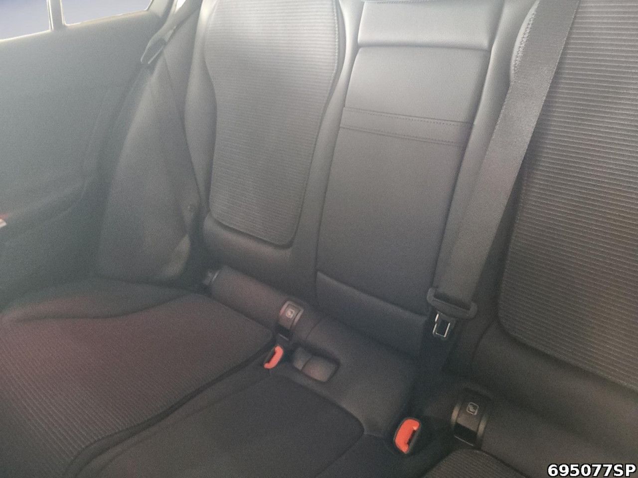 Fahrzeugbild 12 / 15