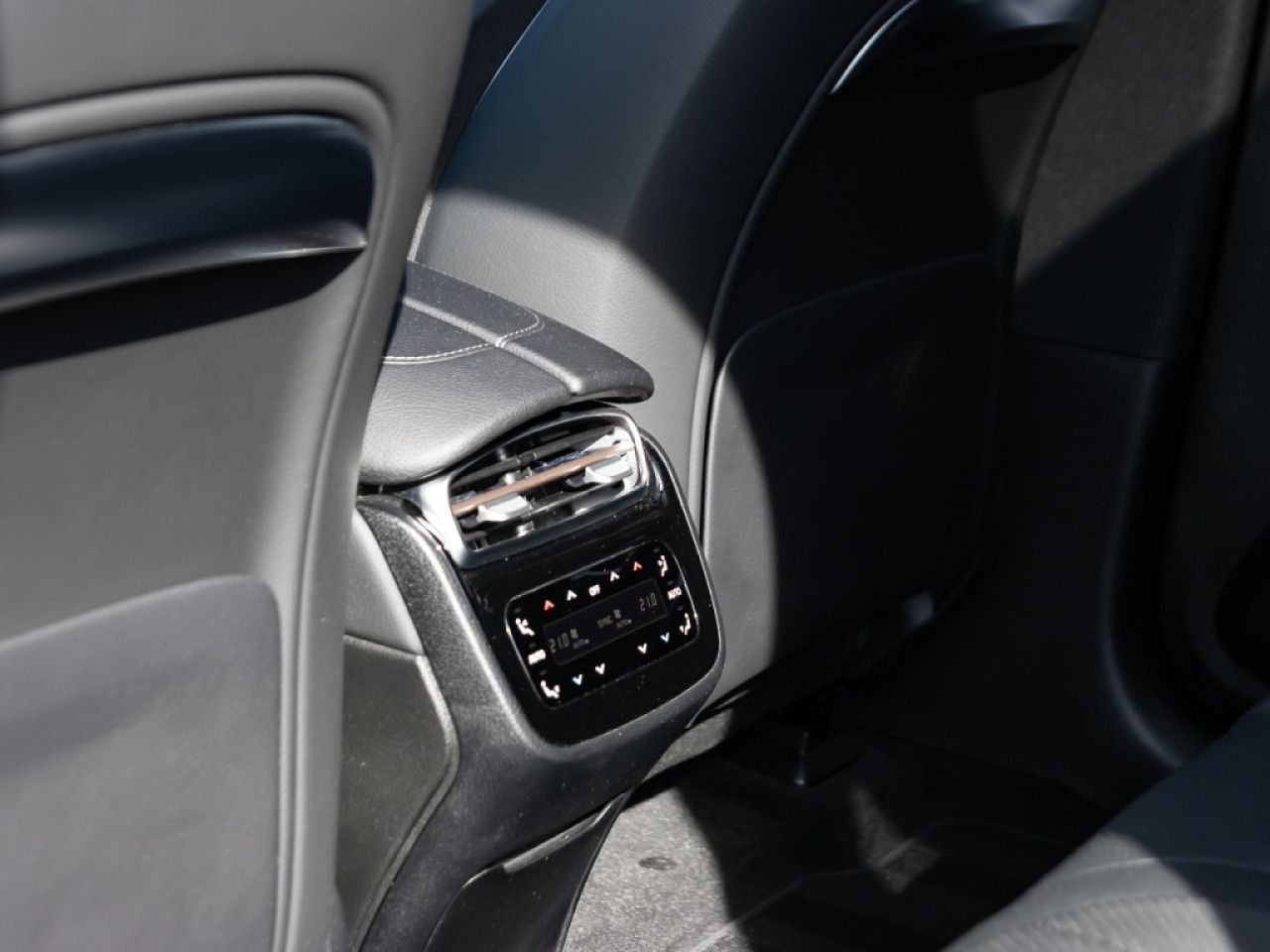 Fahrzeugbild 12 / 19