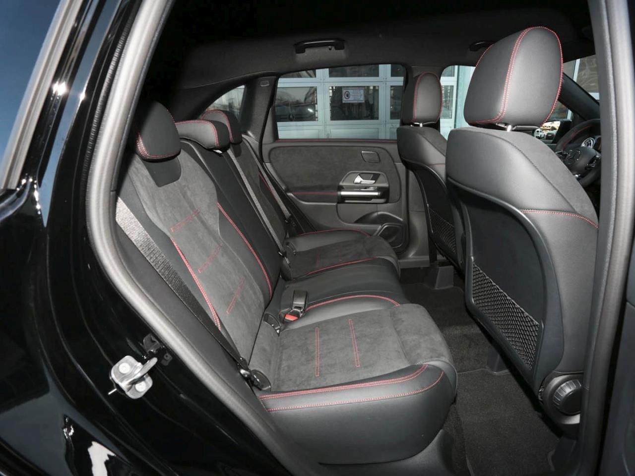 Fahrzeugbild 11 / 23