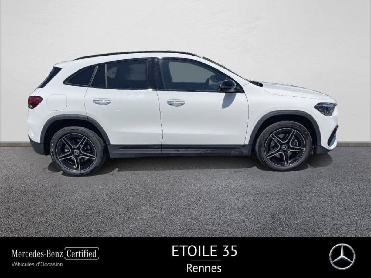 Photo du v&eacute;hicule 4 / 18