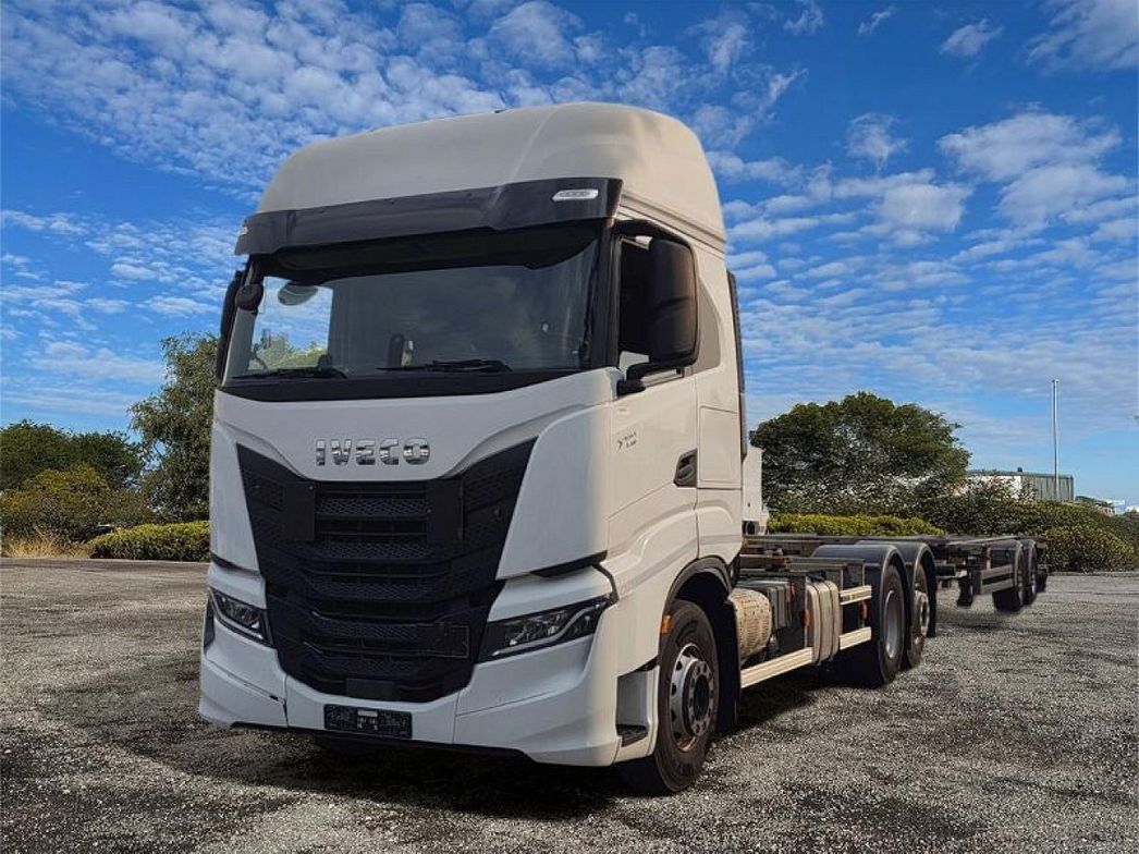IVECO | AS260S51 FS/CM