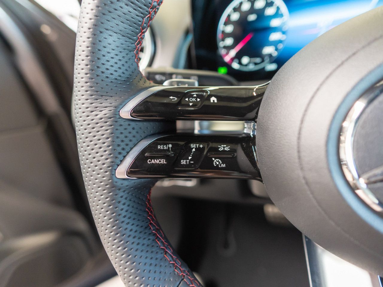 Mercedes-Benz GLB – Bild 14